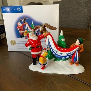 Dept. 56 (Snow Village): Santa Comes to Town, 2003